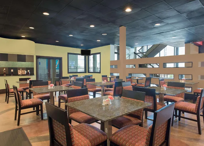 Wyndham Garden Midland