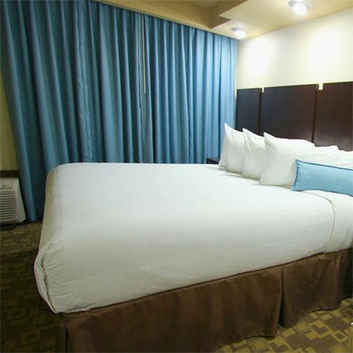 Wyndham Garden Hotel
