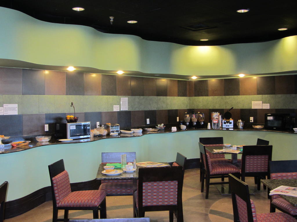 Hotel Wyndham Garden 2*