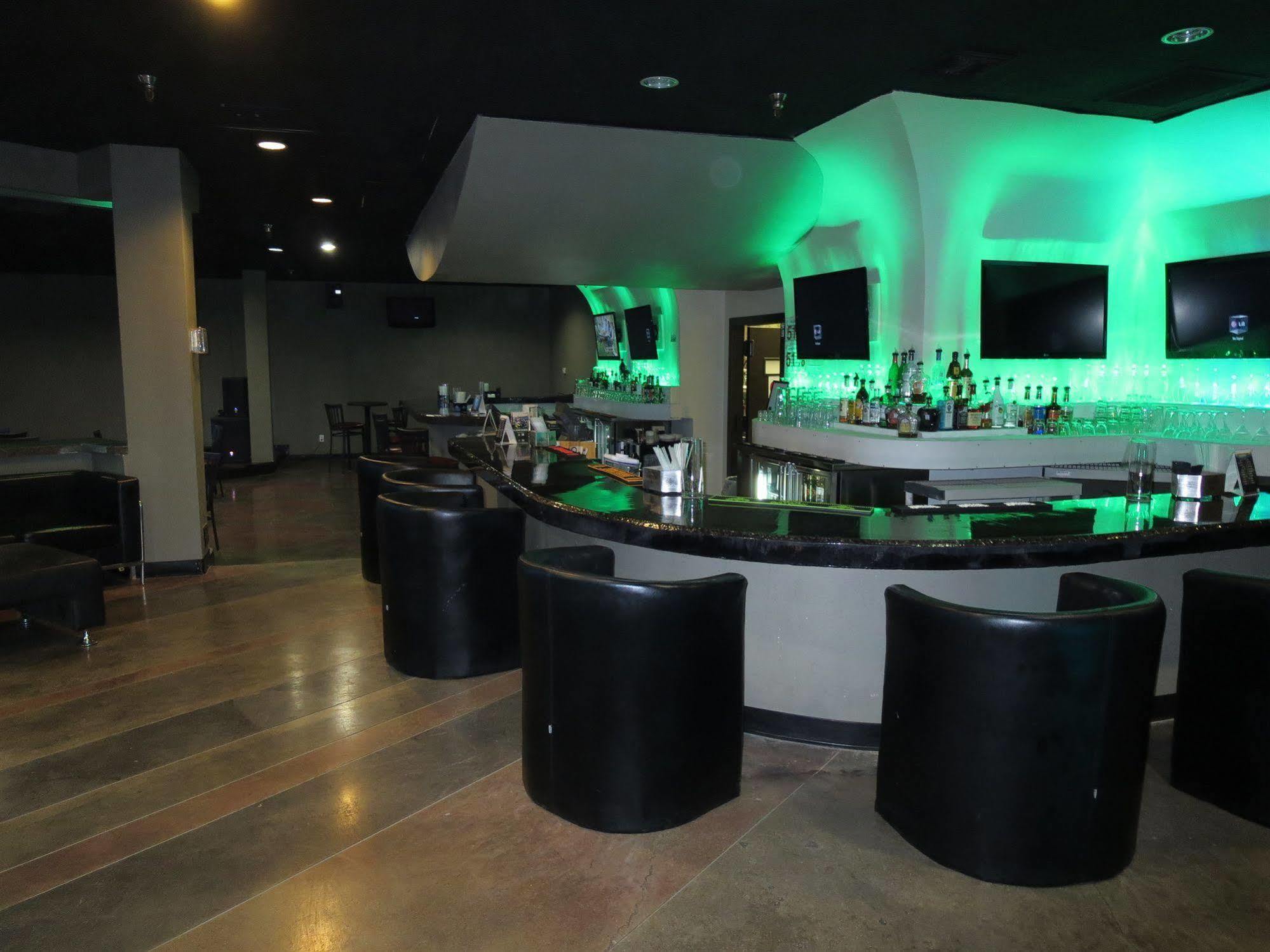 Wyndham Garden 2*
