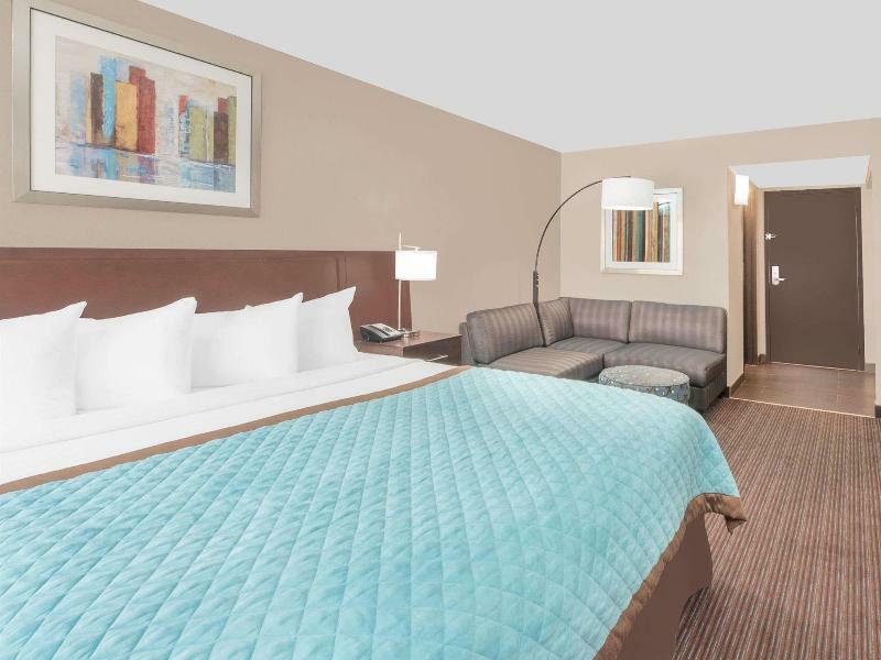 Wyndham Garden 2* Midland